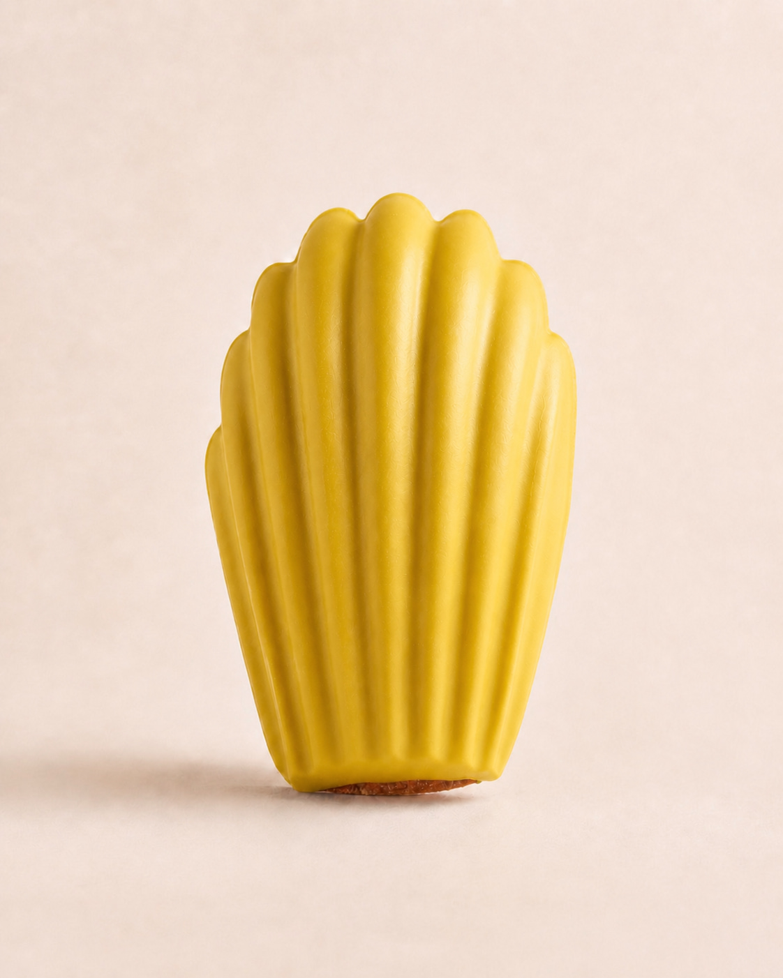 Citron madeleine, view 1 of 3